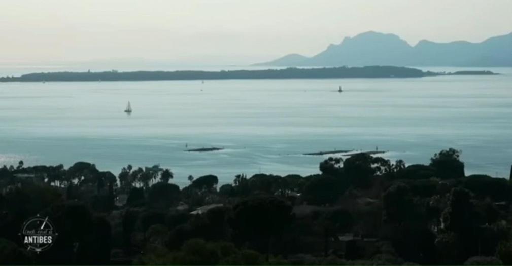 Vue Mer Et Remparts. Entre Vieille Ville Et Plages Antibes Zewnętrze zdjęcie